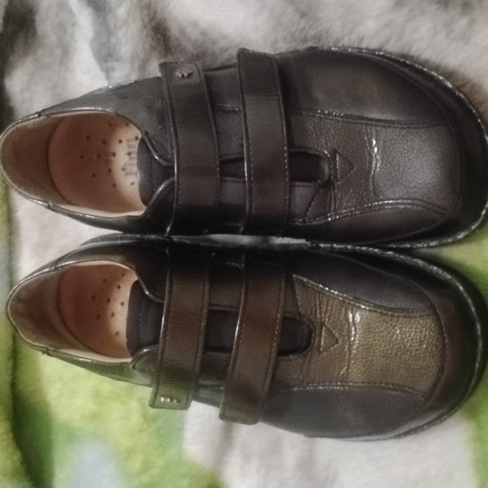 Finn Comfort Seaweed Green Women's Shoes Double Strap Lightly Used Pristine Sz 8